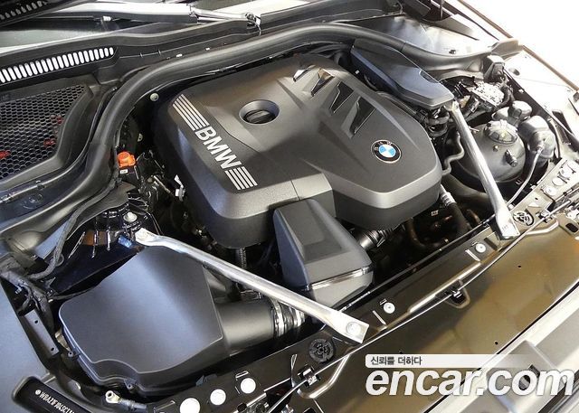 BMW 5 Series (G60) 520i Special Edition 2025 — фото 6