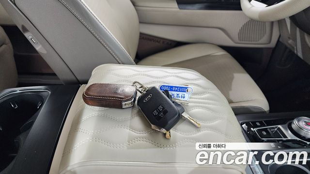 Kia Carnival (IV) Diesel 7-Seater Noblesse 2021 — фото 15