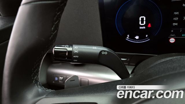 Hyundai Kona (SX2) Gasoline 1.6 Turbo 2WD Premium 2023 — фото 18