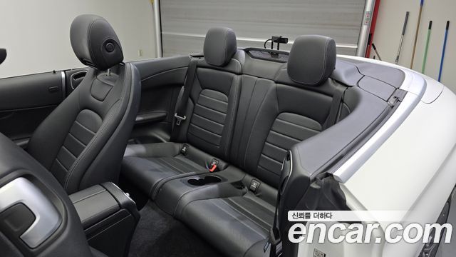 Mercedes-Benz C-Class (W205) C200 Cabriolet 2020 — фото 11