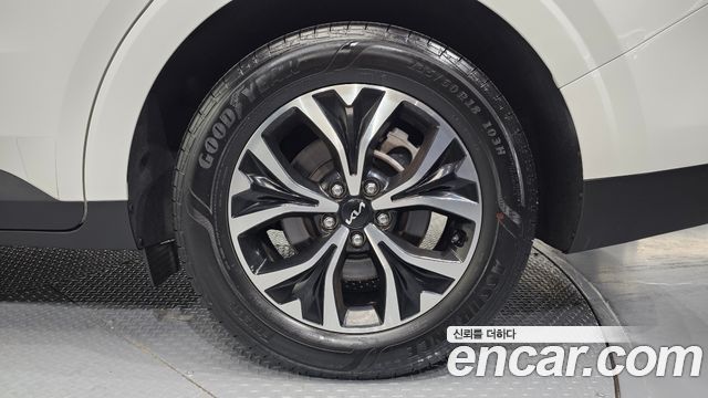 Kia Carnival (IV) Diesel 9-Seater Prestige 2023 — фото 21