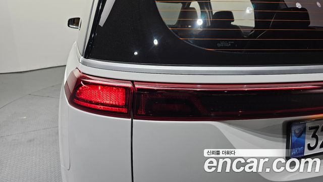 Kia Carnival (IV) Diesel 9-Seater Prestige 2023 — фото 23