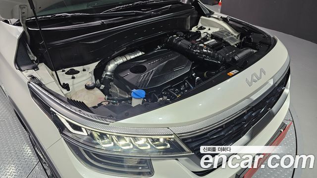 Kia Seltos Gasoline 1.6 Turbo 2WD Signature 2022 — фото 6