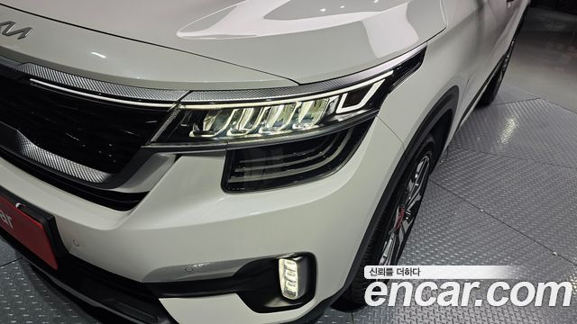 Kia Seltos Gasoline 1.6 Turbo 2WD Signature 2022 — фото 22