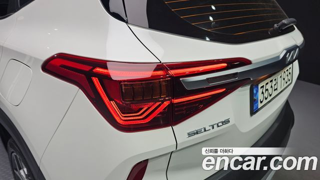 Kia Seltos Gasoline 1.6 Turbo 2WD Signature 2022 — фото 23