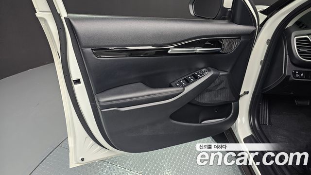Kia Seltos Gasoline 1.6 Turbo 2WD Signature 2022 — фото 24