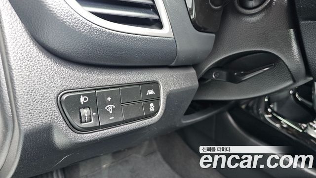 Kia Seltos Gasoline 1.6 Turbo 2WD Signature 2022 — фото 27