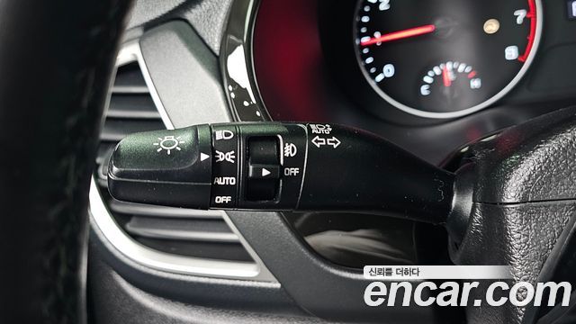 Kia Seltos Gasoline 1.6 Turbo 2WD Signature 2022 — фото 29