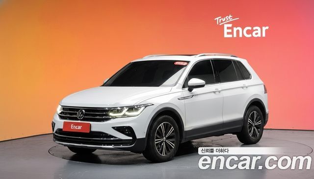 Volkswagen Tiguan (II) 2.0 TDI Premium 2021 — фото 1