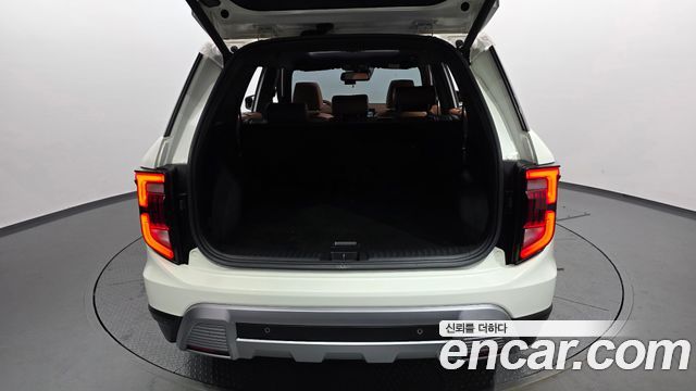 KG Mobility (SsangYong) Torres Gasoline 1.5 4WD T7 2023 — фото 20