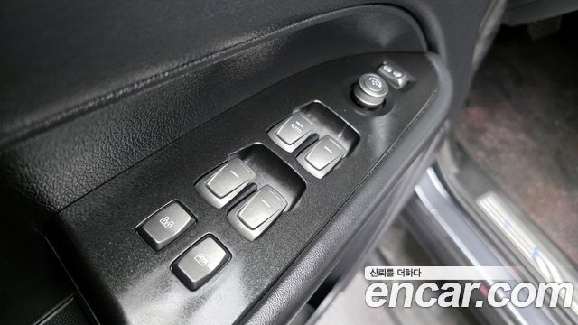 KG Mobility (SsangYong) Rexton Sports Khan Diesel 2.2 4WD Prestige 2023 — фото 13