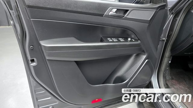 KG Mobility (SsangYong) Rexton Sports Khan Diesel 2.2 4WD Prestige 2023 — фото 24