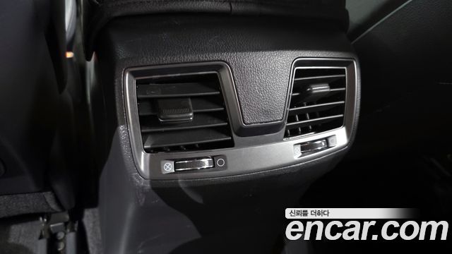 KG Mobility (SsangYong) Rexton Sports Khan Diesel 2.2 4WD Prestige 2023 — фото 30