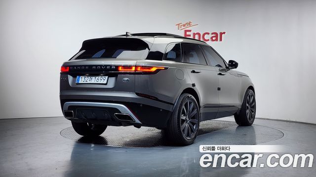 Land Rover Range Rover Velar 3.0 D300 R-Dynamic HSE 2019 — фото 2