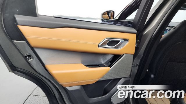 Land Rover Range Rover Velar 3.0 D300 R-Dynamic HSE 2019 — фото 31