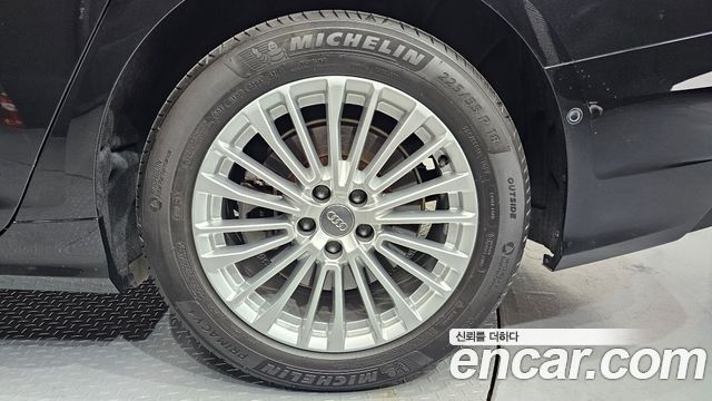 Audi A6 (C8) 45 TFSI Premium 2020 — фото 21