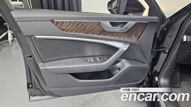 Audi A6 (C8) 45 TFSI Premium 2020 — фото 24