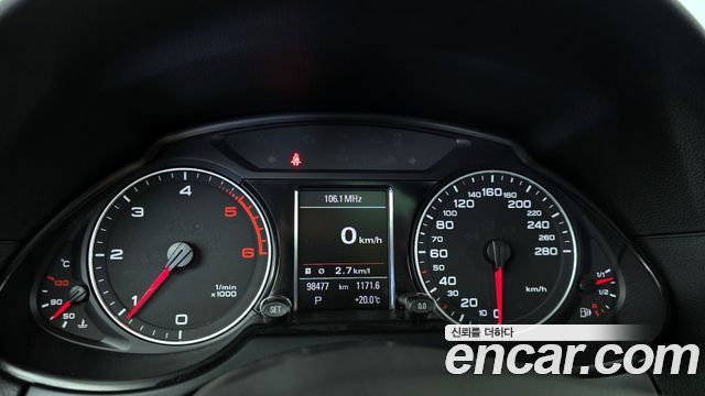 Audi Q5 2.0 TDI Quattro 8R 2012 — фото 8