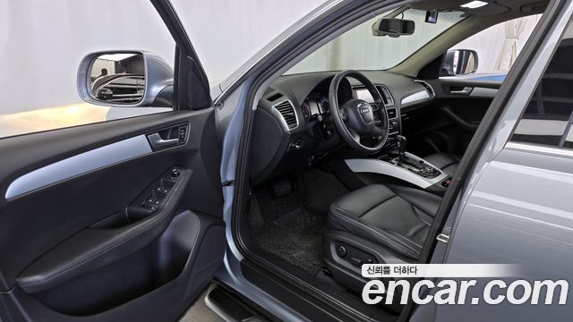 Audi Q5 2.0 TDI Quattro 8R 2012 — фото 10