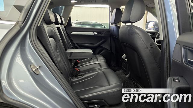 Audi Q5 2.0 TDI Quattro 8R 2012 — фото 12