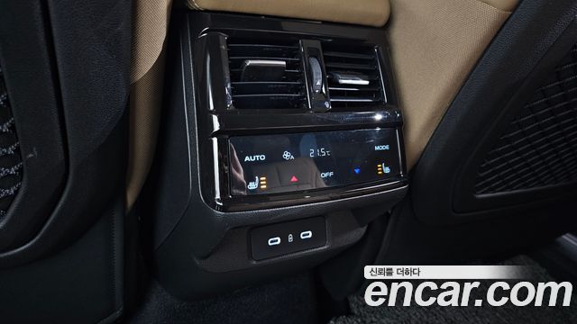 Renault Korea Grand Koleos 1.5 E-TECH Iconic 2WD 2025 — фото 18