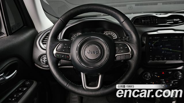 Jeep Renegade 2.4 Limited 2021 — фото 13
