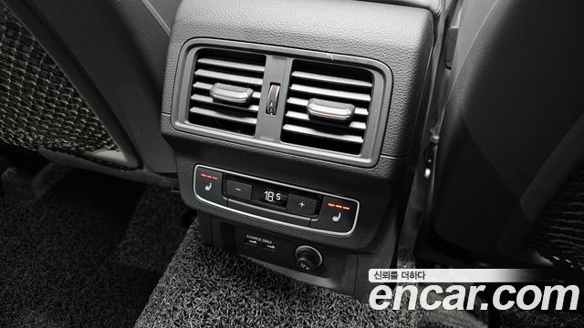 Audi SQ5 (FY) 3.0 TFSI Quattro 2021 — фото 37