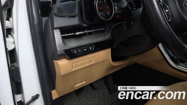 Kia Carnival (IV) Diesel 9-Seater Prestige 2021 — фото 17