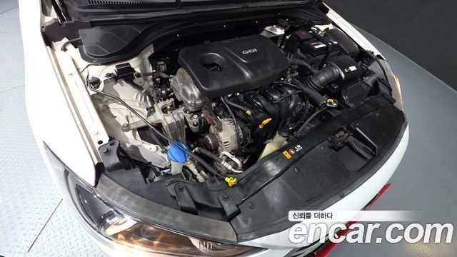 Hyundai Avante (AD) 1.6 GDI Smart 2016 — фото 6