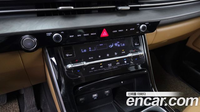 Kia Carnival (IV) Diesel 9-Seater Noblesse 2021 — фото 18