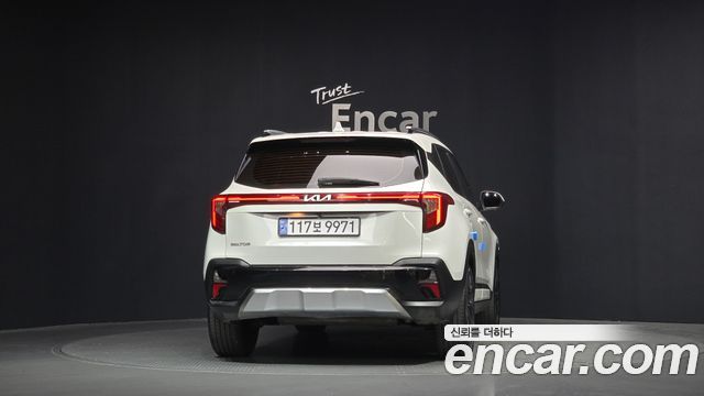 Kia Seltos Gasoline 1.6 Turbo 2WD Signature 2023 — фото 4