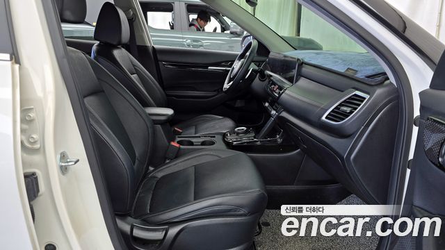 Kia Seltos Gasoline 1.6 Turbo 2WD Signature 2023 — фото 11