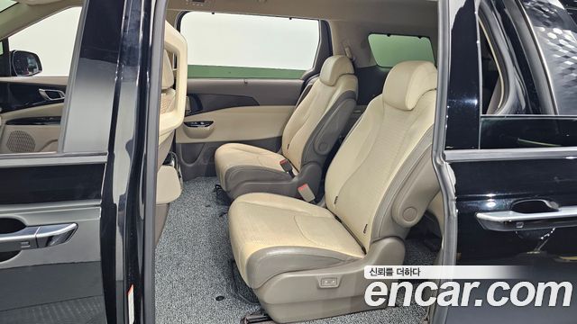 Kia Carnival (IV) Diesel 9-Seater Noblesse 2023 — фото 11