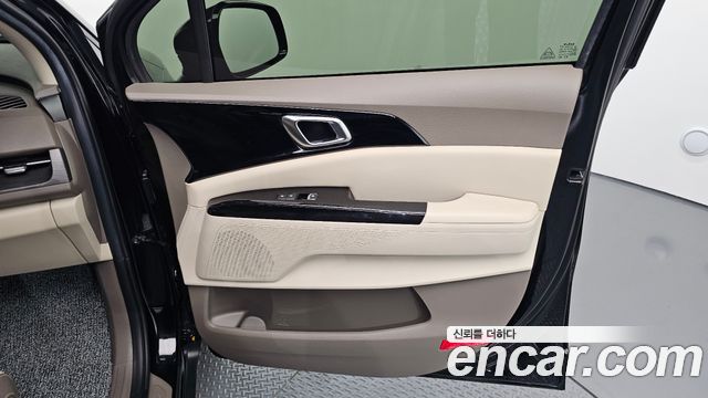Kia Carnival (IV) Diesel 9-Seater Noblesse 2023 — фото 25