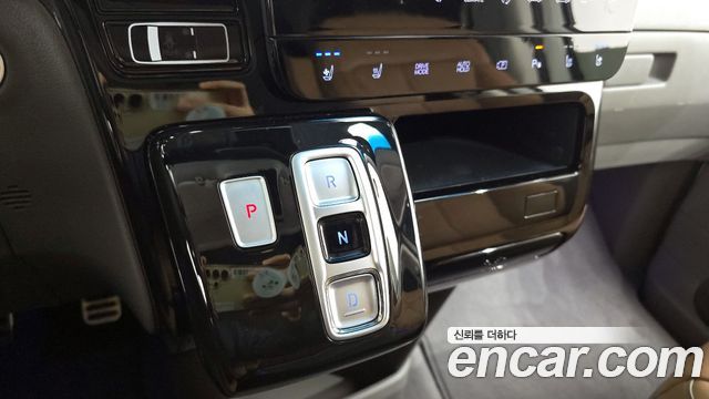 Hyundai Staria 2WD Camping Car Prestige Camper 4Seater 2024 — фото 9