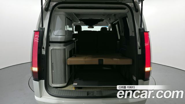 Hyundai Staria 2WD Camping Car Prestige Camper 4Seater 2024 — фото 20