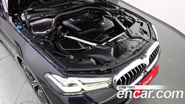 BMW 5 Series (G30) 530i M Sport Package 2022 — фото 6