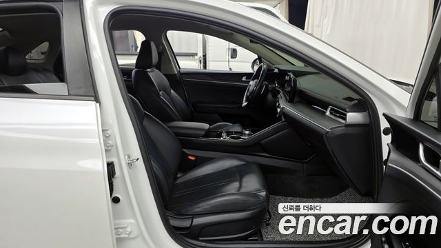 Kia K5 (III) 2.0 Prestige 2022 — фото 11