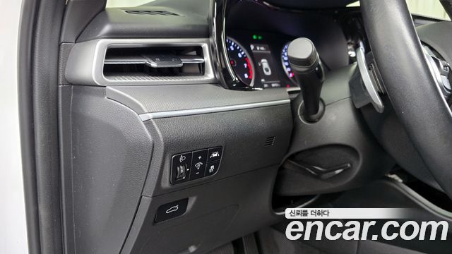 Kia K5 (III) 2.0 Prestige 2022 — фото 16