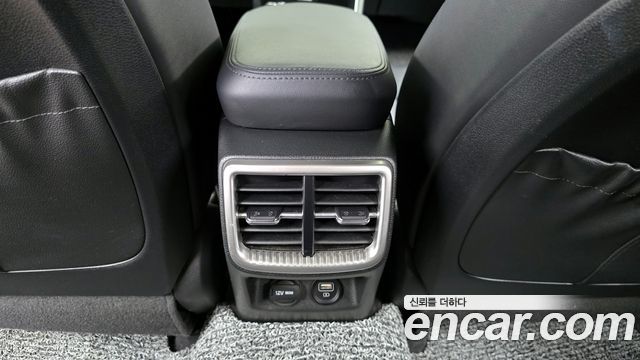 Kia K5 (III) 2.0 Prestige 2022 — фото 19