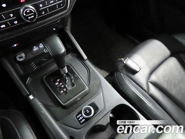 KG Mobility (SsangYong) Rexton Sports Diesel 2.2 4WD Prestige 2023 — фото 9