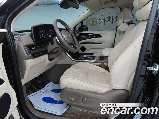 Kia Carnival (IV) Gasoline 9-seater Limousine(Special vehicle) 2023 — фото 15