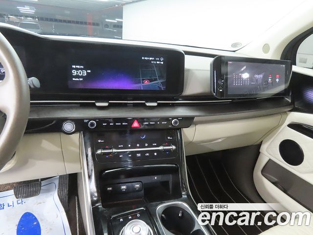 Kia Carnival (IV) Gasoline 9-seater Limousine(Special vehicle) 2023 — фото 23