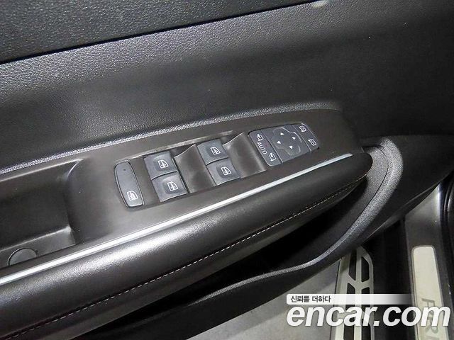 Renault Korea QM6 2.0 dCi Premiere 4WD 2022 — фото 17