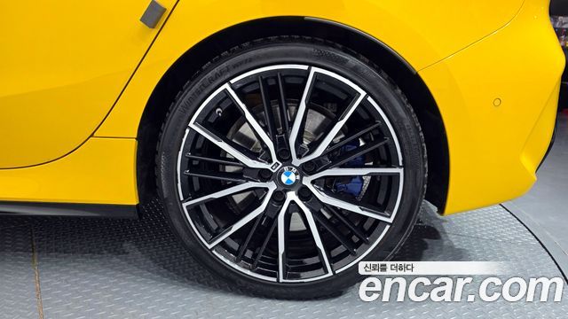 BMW 1 Series (F40) M135i xDrive Prism 2022 — фото 27