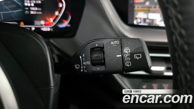 BMW 1 Series (F40) M135i xDrive Prism 2022 — фото 35