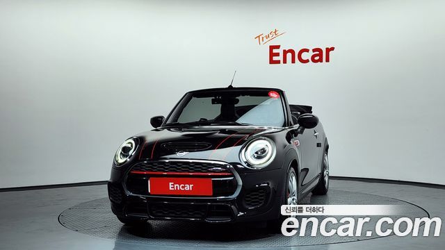 MINI Cooper S Convertible JCW 3rd 2020 — фото 35