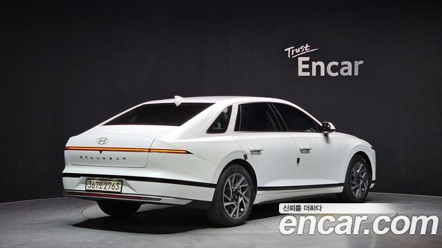 Hyundai Grandeur (GN7) 3.5 LPG 2WD (Taxi) Deluxe 2024 — фото 2