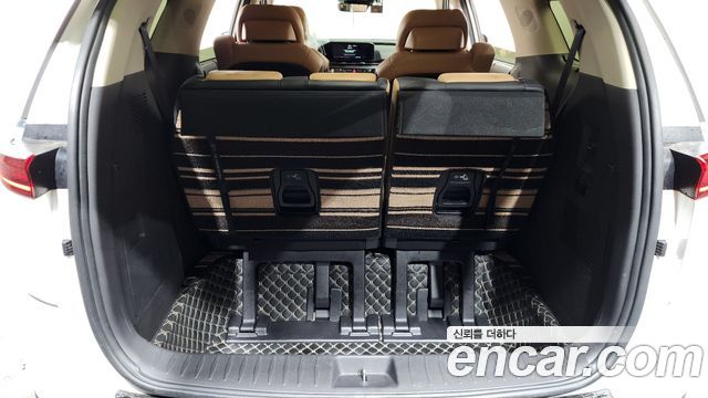 Kia Carnival (IV) Diesel 7-Seater Signature 2021 — фото 19