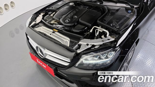 Mercedes-Benz C-Class (W205) C220 d 4MATIC 2020 — фото 6